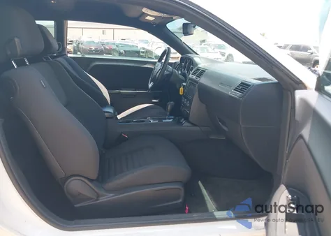 2012 Dodge Challenger Sxt from USA, damaged, VIN 2C3CDYAG1CH153616